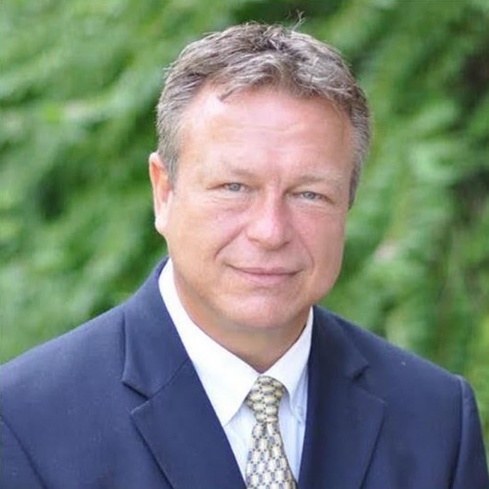 Meet your Posher, Peter